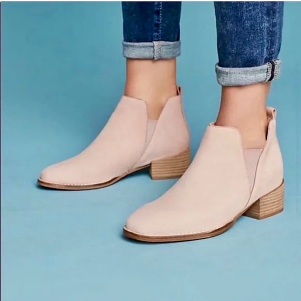 Seychelles Dusty Blush Suede Lattice Side Cutout Ankle Boots - Picture 7 of 12
